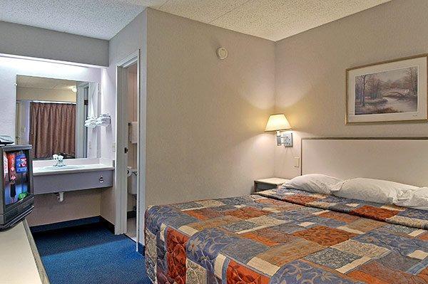 Red Roof Inn Bridgeton Bagian luar foto